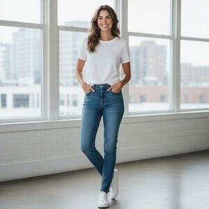 Levi Strauss 711 Womens Skinny Jeans Medium Wash Blue Size 29 Stretch Denim VG